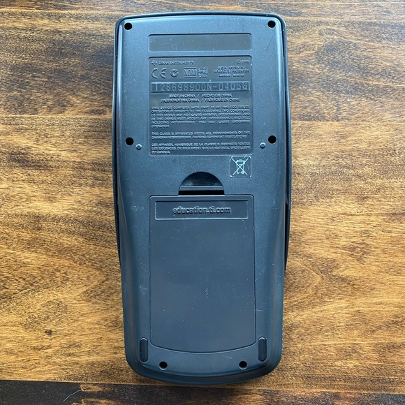 TI-83 Graphing Calculator - Picture 5 of 5